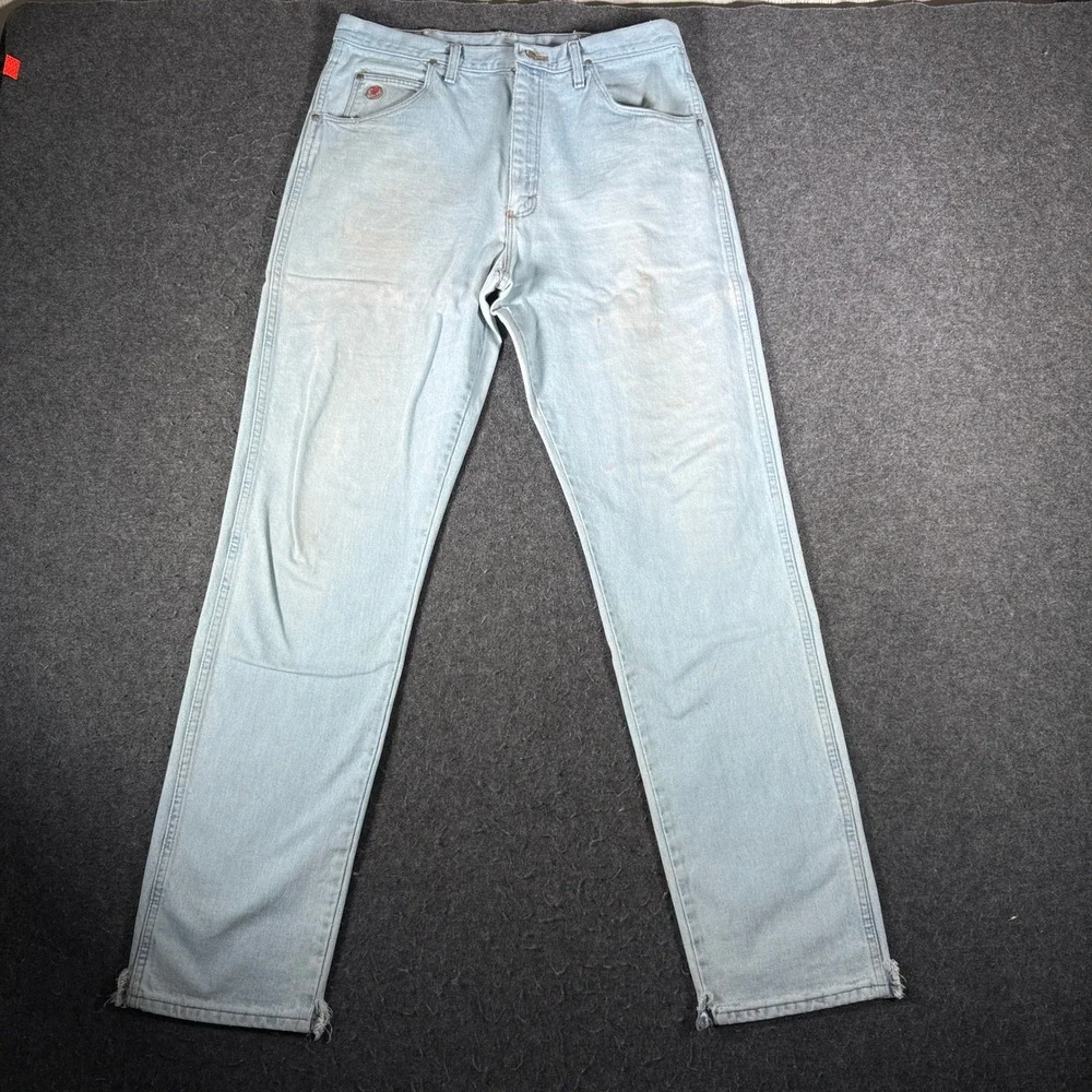 Wrangler 20X Vintage Mens Light Wash Straight Leg Denim Jeans Made in USA 34x32